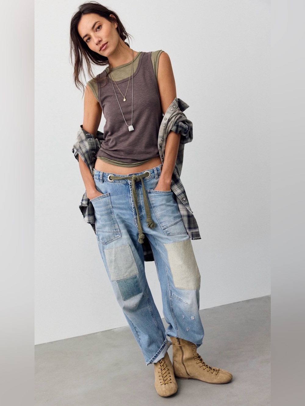 NEW We The Free People Moxie Barrel Jeans 28 Patch Ankle NWT